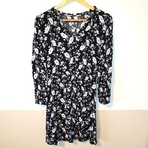 Old Navy Floral Long Sleeve Black White Dress Medium